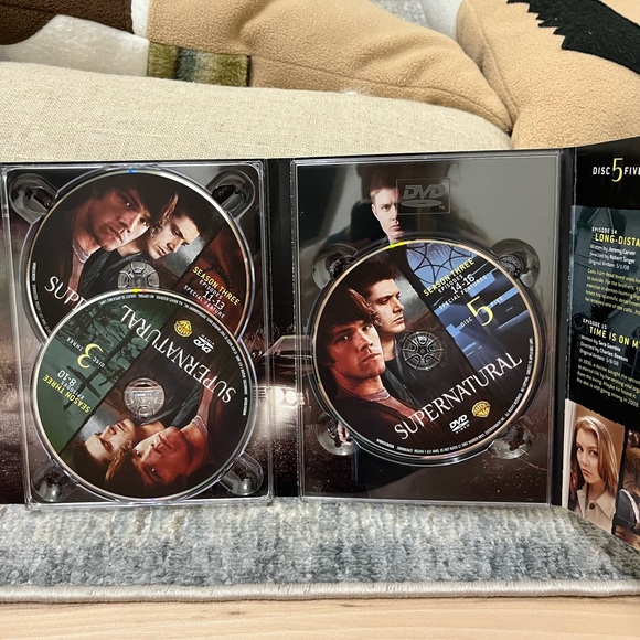 Supernatural: The Complete Third Season (DVD) - Picture 10 of 11
